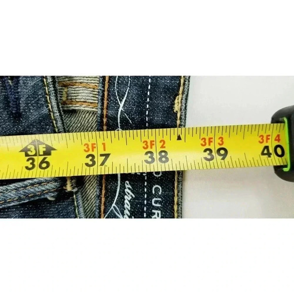 Levi's Size 28X30 Bold Curve Women's Straight Leg Blue Denim 5 Pocket Jeans - Picture 11 of 12